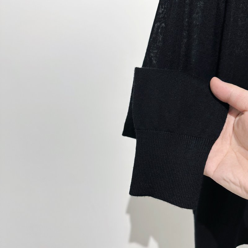 Kiton 올리브 블랙 울 폴로 니트 001-189886