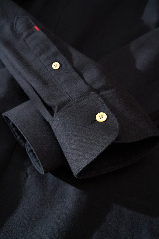 Kiton 남성 두꺼운 벨벳 셔츠 001-189939