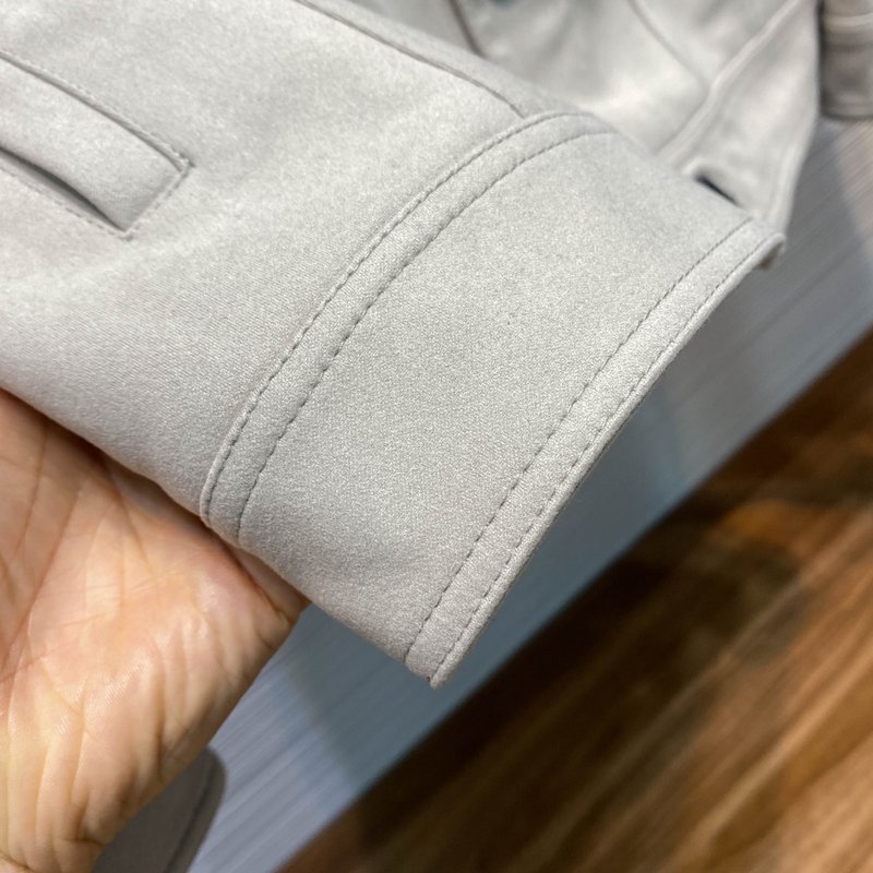 Kiton 가을 겨울 브러시드 테크니컬 칼라 자켓 001-189985