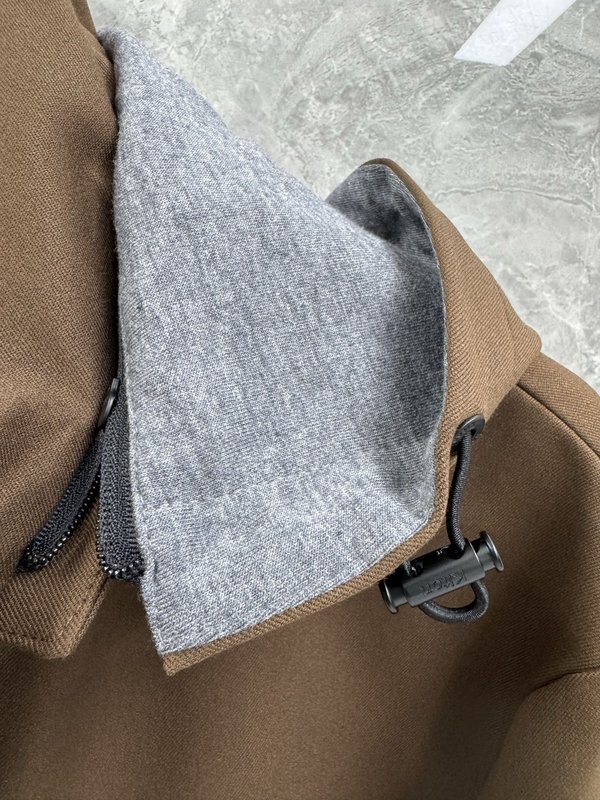 Kiton 비즈니스 캐주얼 후드 자켓 001-189989