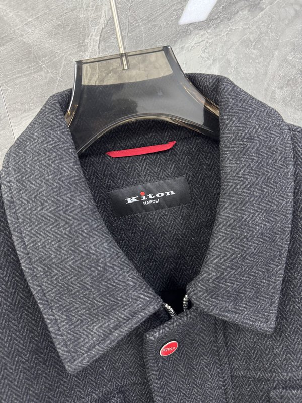 Kiton 프리미엄 울 블레이저 재킷 001-189996