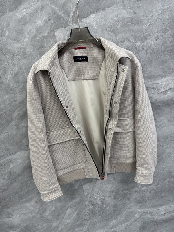 Kiton 올드머니 스타일 울 재킷 001-190008