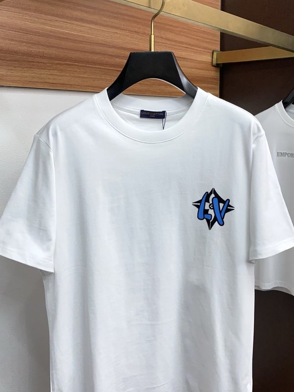 루이비통 남성 순면 라운드넥 반팔 티셔츠 001-190058
