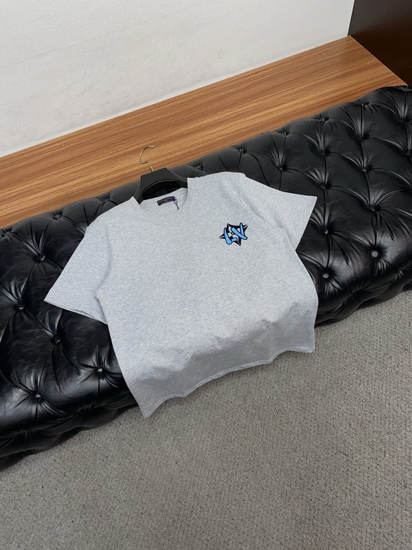 루이비통 남성 면 라운드넥 반팔 티셔츠 001-190059