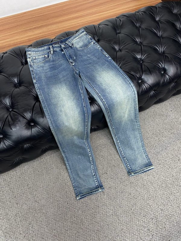 루이비통 남성 슬림 스트레이트 진 001-190090