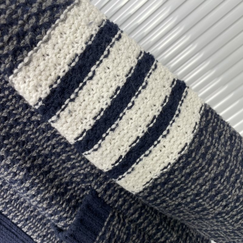 톰브라운 울 블렌드 스트라이프 카디건 001-190640