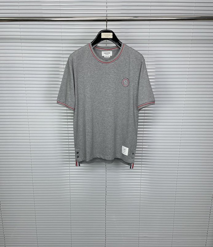 톰브라운 서클 도그 스트라이프 반팔 티셔츠 001-190894