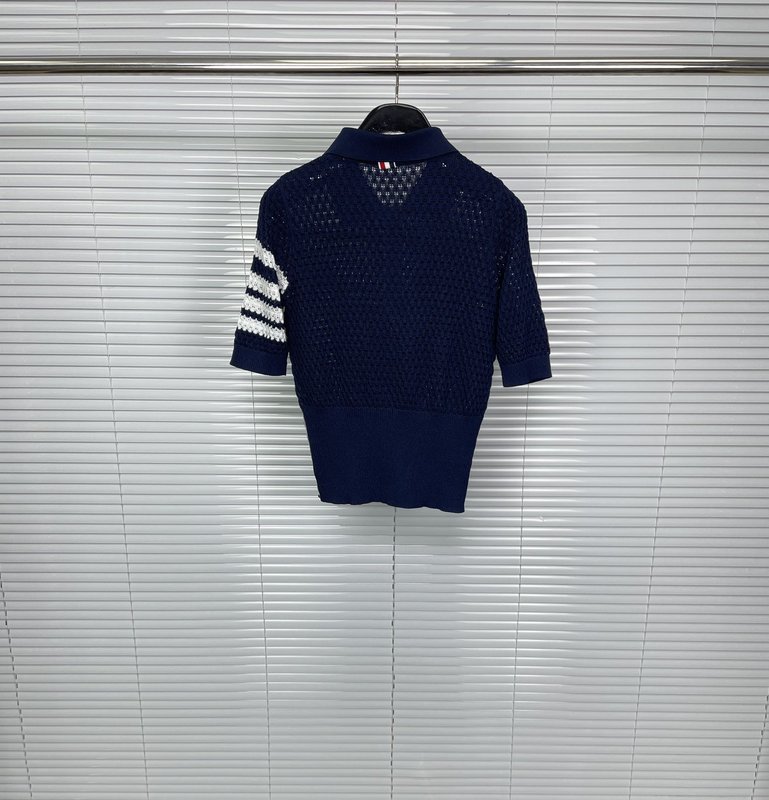 톰브라운 홀로우 칼라 POLO 셔츠 001-191026