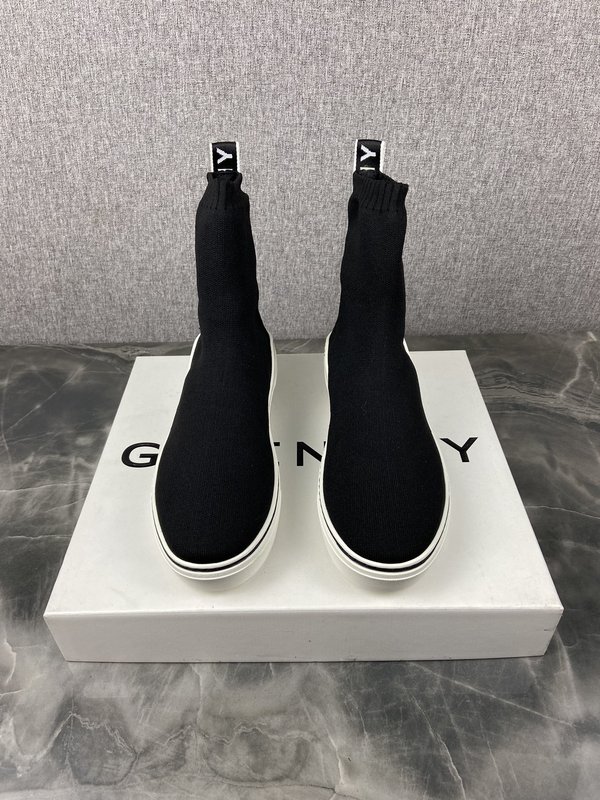 지방시 P520 블랙 하이탑 남성화 001-191900