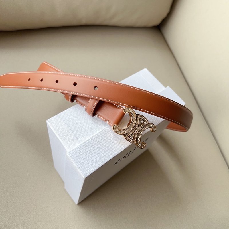 셀린 트라이엄프 가죽 벨트 2.5cm 폭 001-192587