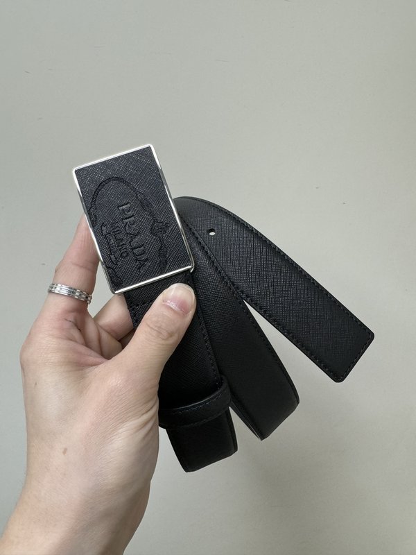 프라다 3.4cm 크로스그레인 블랙 벨트 001-192792