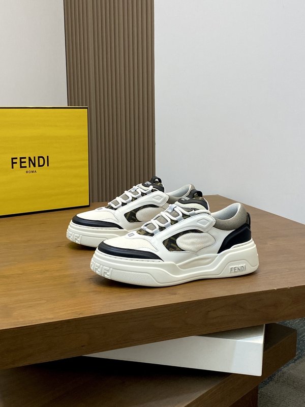 펜디 FENDI 메쉬 캐주얼 운동화 001-193413