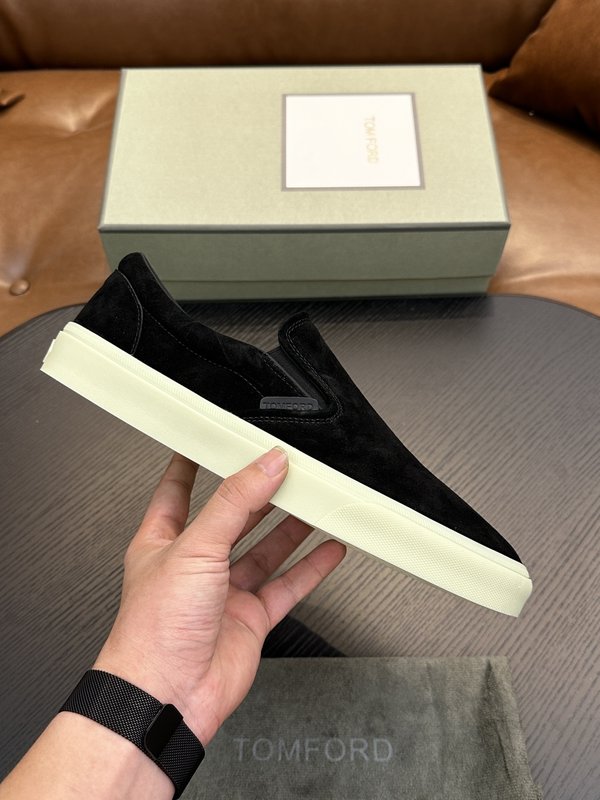 TOM FORD 가죽 로우톱 스니커즈 001-195187