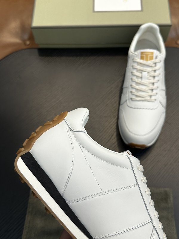 TOM FORD 가죽 로우탑 스니커즈 001-195279