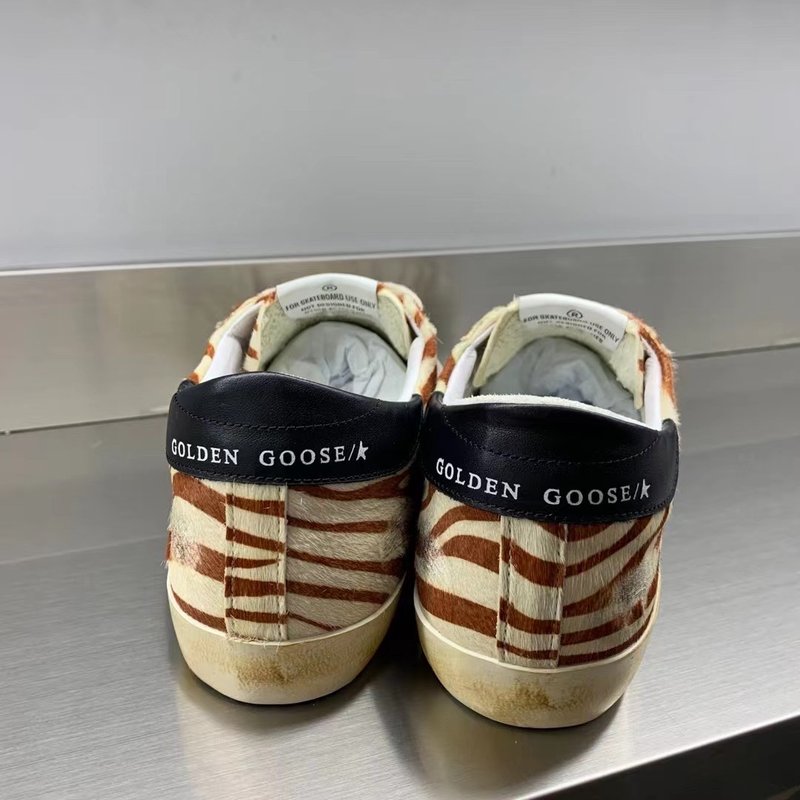 Golden Goose 운동화 001-195327
