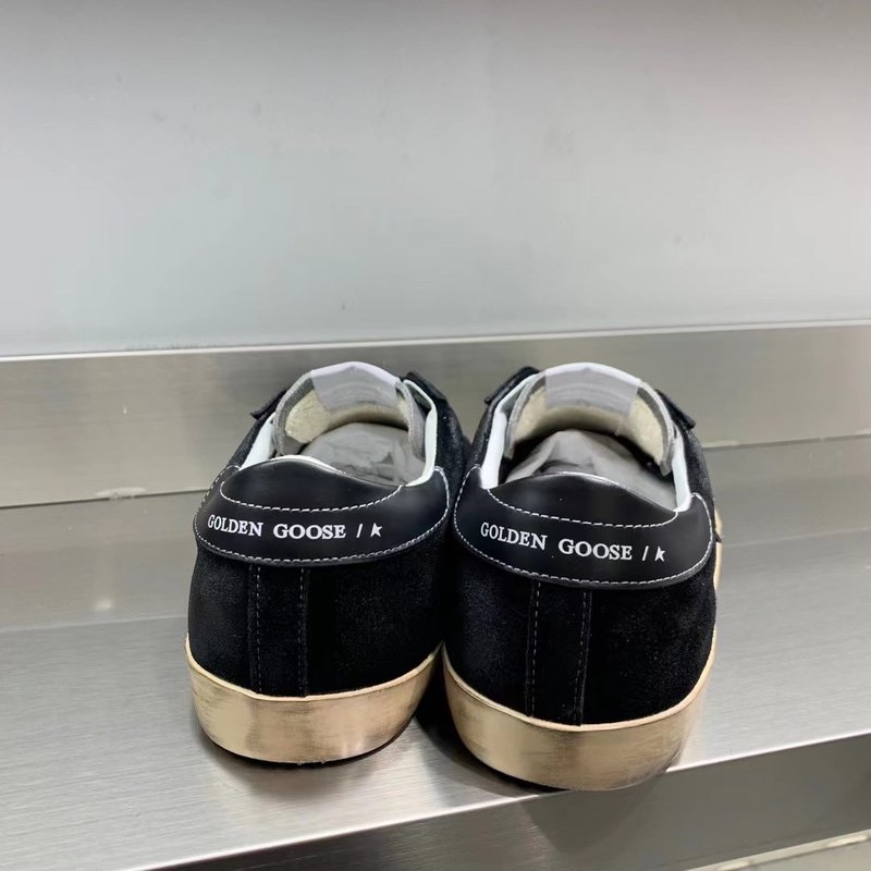 Golden Goose Super Star 운동화 001-195352