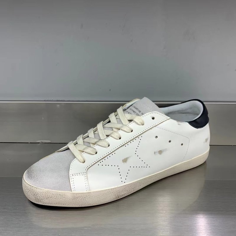 Golden Goose 슈퍼스타 운동화 001-195368
