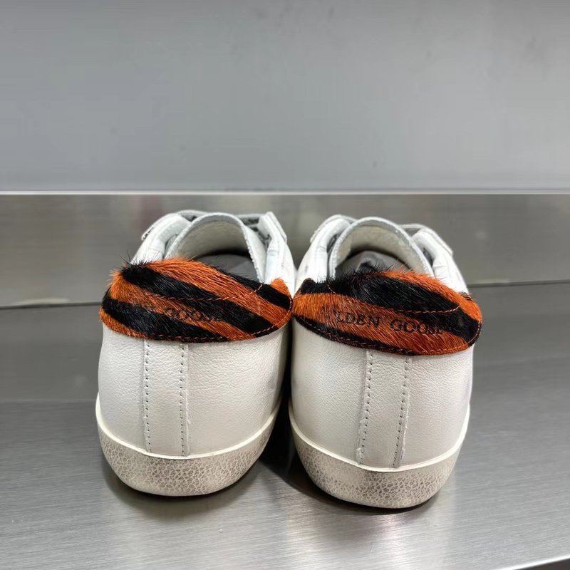 Golden Goose Star 시리즈 신발 001-195423