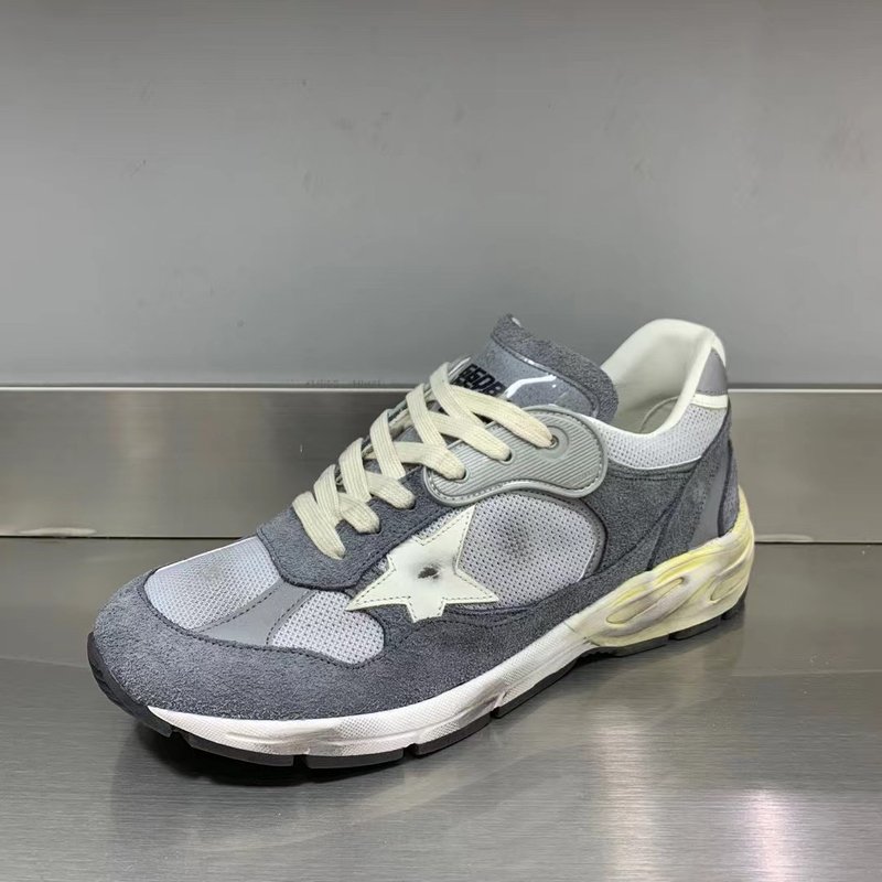 Golden Goose 스타 운동화 001-195437