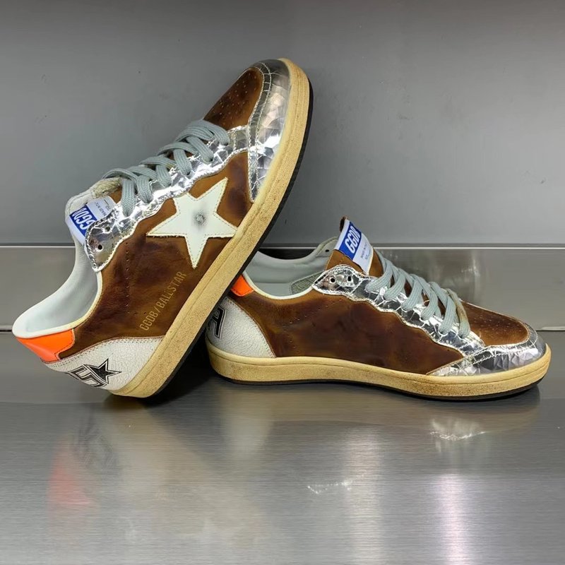 Golden Goose 캐주얼슈즈 001-195468