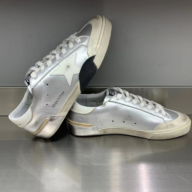 Golden Goose Super Star 운동화 001-195479