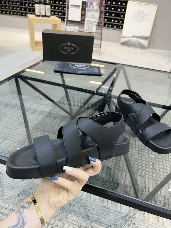 Prada 프라다 남성春夏 가죽 슬리퍼 001-195619