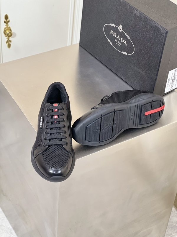 Prada 남성 가죽 두꺼운 바닥 운동화 001-195702