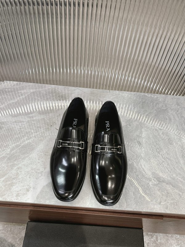 Prada 프라다 남성 캐주얼 로퍼 가죽신발 001-195855