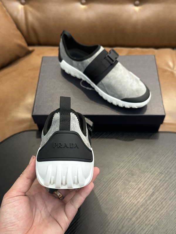 Prada 프라다 남성 나일론 운동화 001-195886