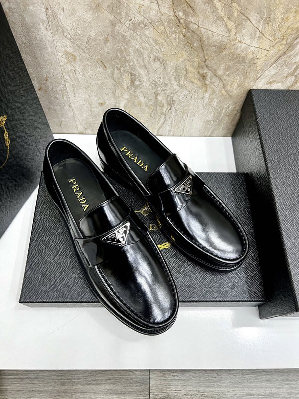 PRADA 남성 수입 송아지 가죽 구두 001-195895