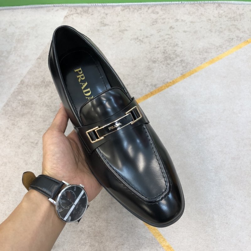 PRADA 패션 캐주얼 런웨이 가죽 신발 001-195916