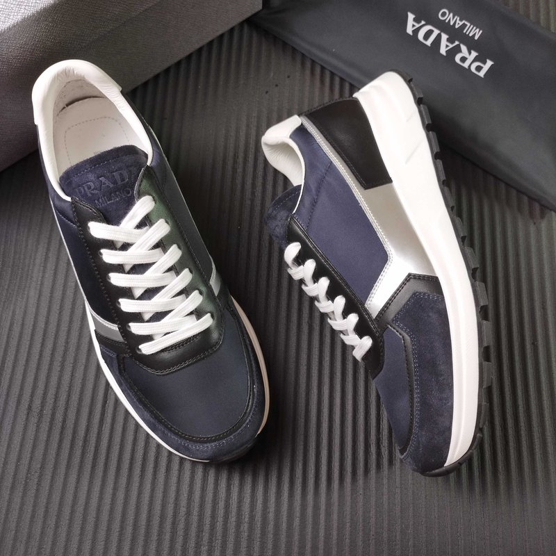PRADA 란포 소재 운동화 001-195977