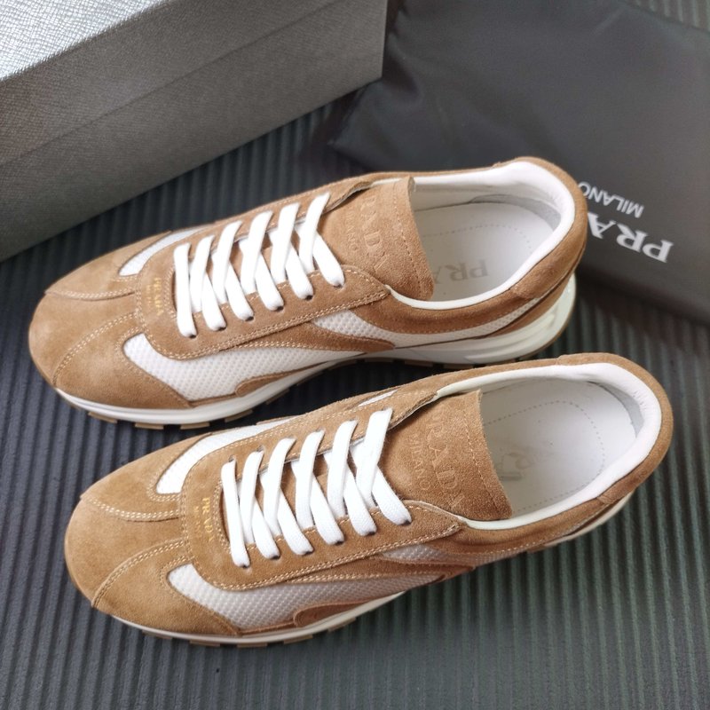 PRADA 프라다 빈티지 캐주얼 운동화 001-195980