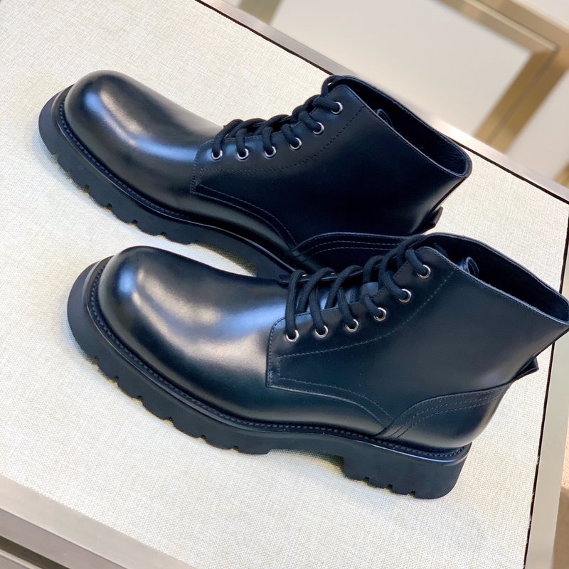 PRADA 클래식 라운드 토 남성 가죽 부츠 001-195983