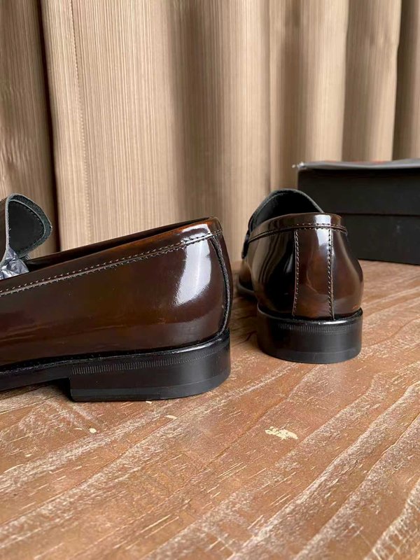 PRADA 남성 하이엔드 가죽오리진얼 복각 001-195992