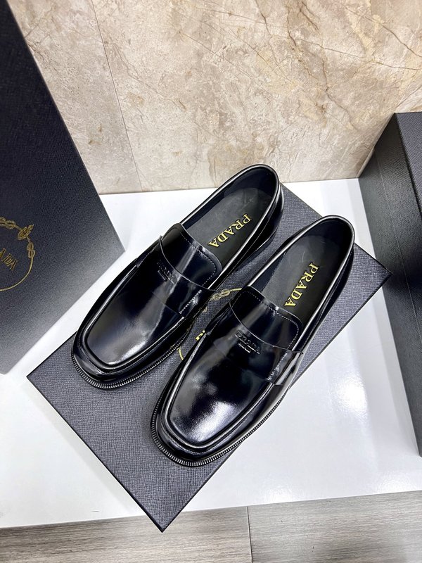 Prada 남성 비즈니스 로퍼 구두 001-196016