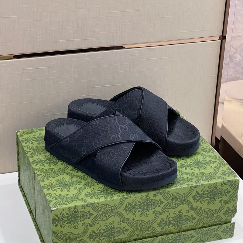 GUCCI 정품 신규 두꺼운 바닥 슬리퍼 001-196194