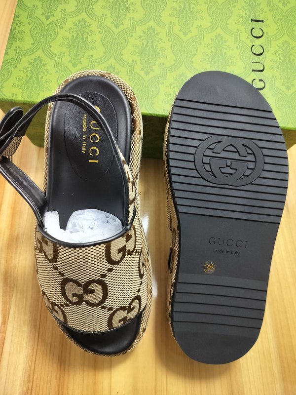 구찌 Gucci 신상 두꺼운 바닥 슬리퍼 001-196205