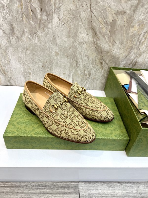 GUCCI 구찌 남성 패션 캐주얼 가죽 신발 001-196262