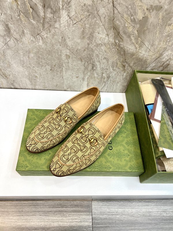 GUCCI 구찌 남성 패션 캐주얼 가죽 신발 001-196262