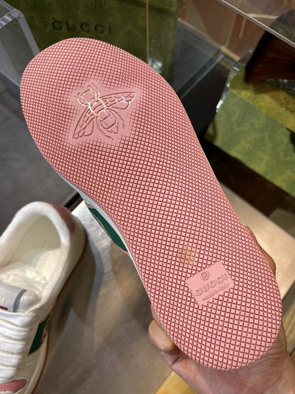 GUCCI 스크리너 레트로 운동화 001-196265