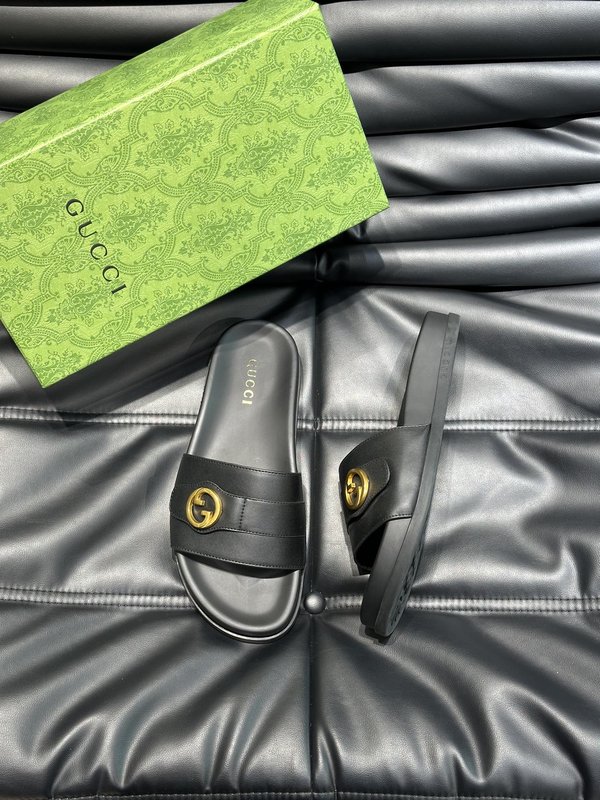 Gucci 남성 여름 소가죽 슬리퍼 001-196269