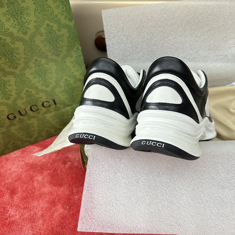 Gucci Run 5D 프린팅 레더 런닝화 001-196299