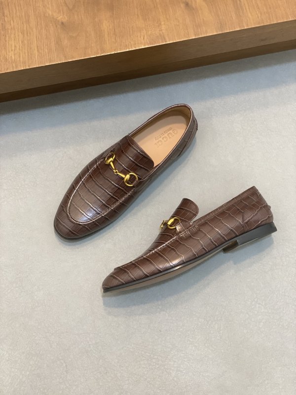 GUCCI 구찌 오리지널 가죽 바닥 로퍼 001-196403