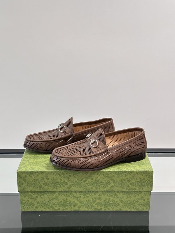Gucci 남성 가죽 캐주얼 구두 001-196471