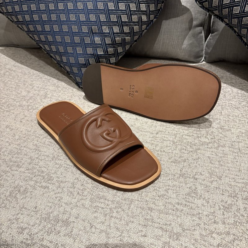 GUCCI 전체 가죽 슬라이드 샌들 001-196498