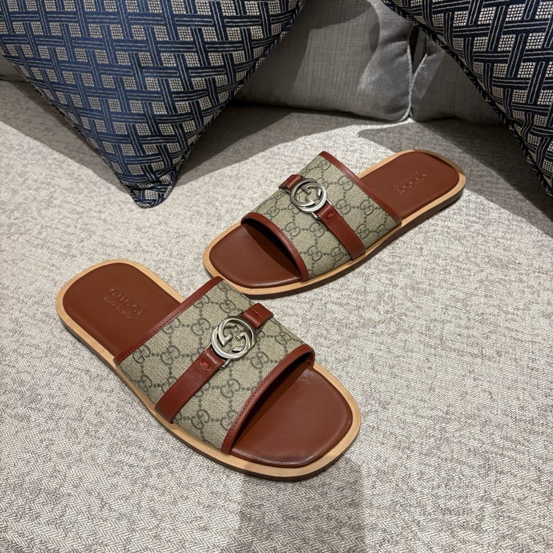GUCCI 클래식 슬라이드 샌들 가죽 바닥 001-196501