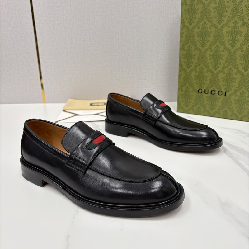 Gucci 남성 심플 로퍼 슈즈 001-196506