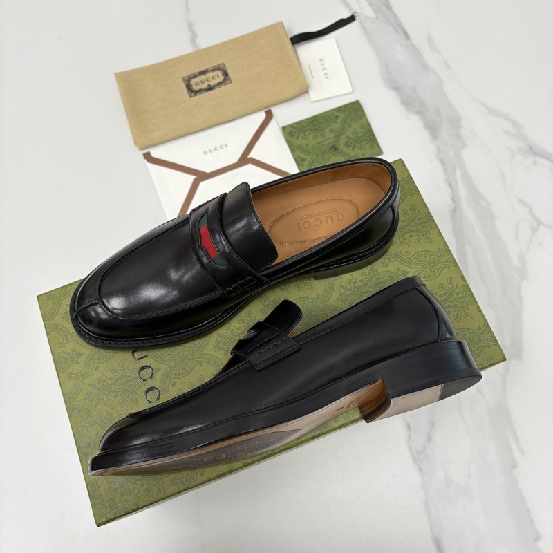 Gucci 남성 심플 로퍼 슈즈 001-196506