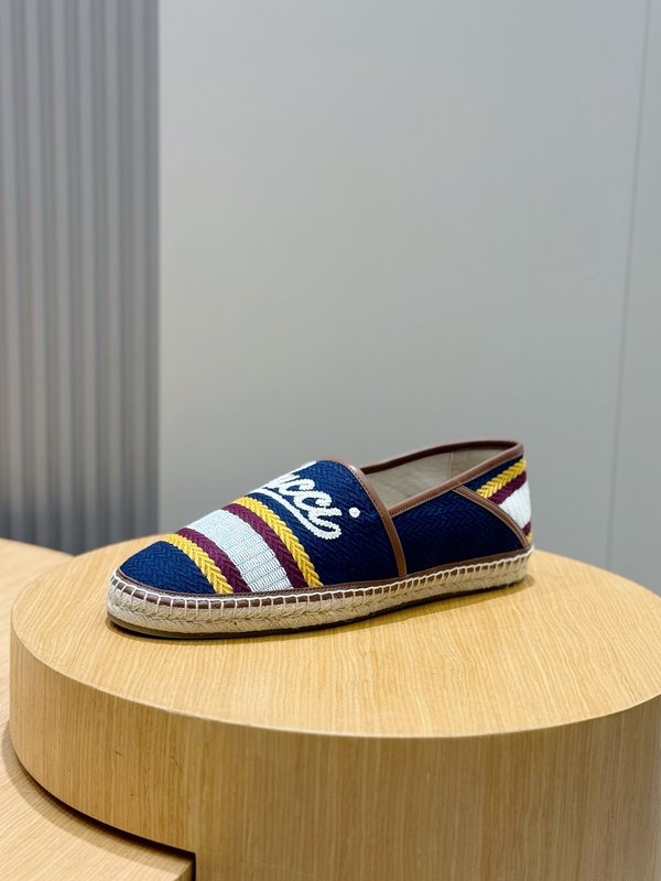 GUCCI 이탈리아 수입 스웨이드 어부신 001-196539